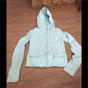 Lululemon Sweatshirt 2